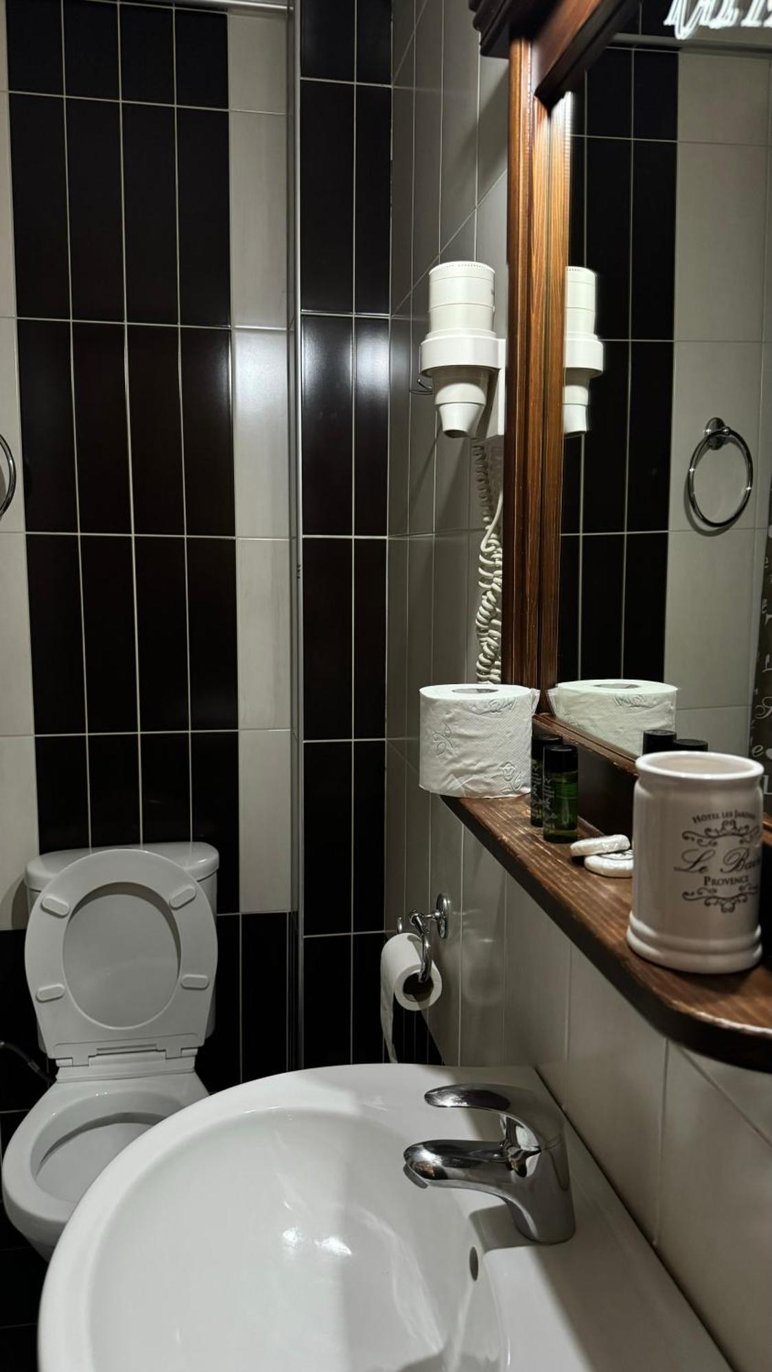 Guesthouse Kastro إذيسا المظهر الخارجي الصورة