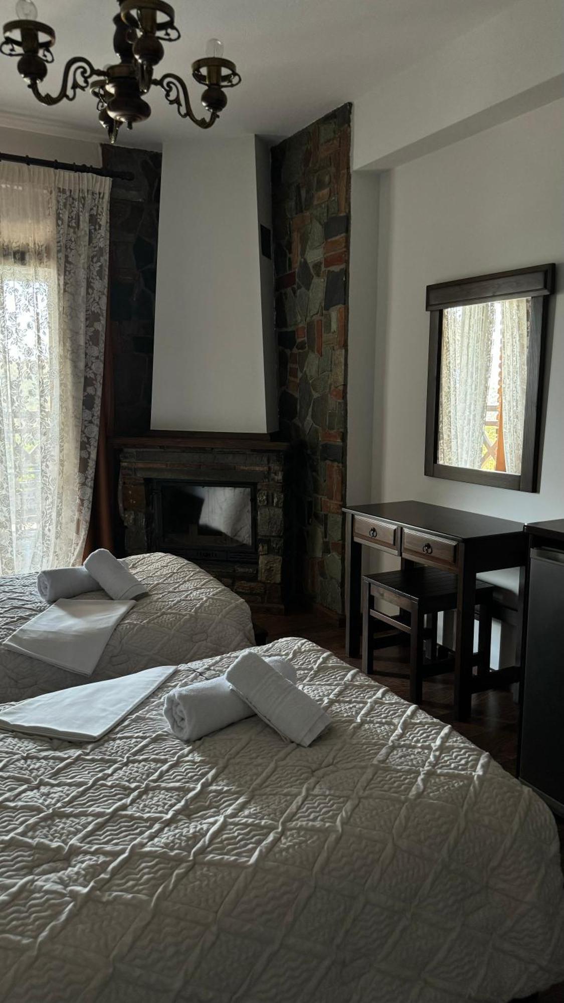 Guesthouse Kastro إذيسا المظهر الخارجي الصورة